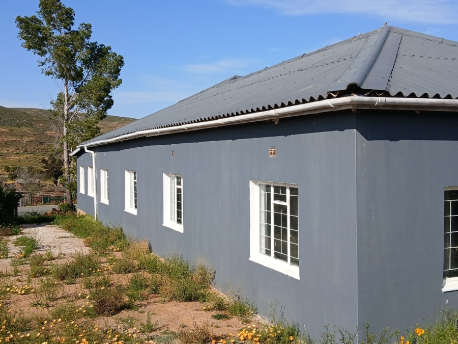 6 Bedroom Property for Sale in Bitterfontein Western Cape